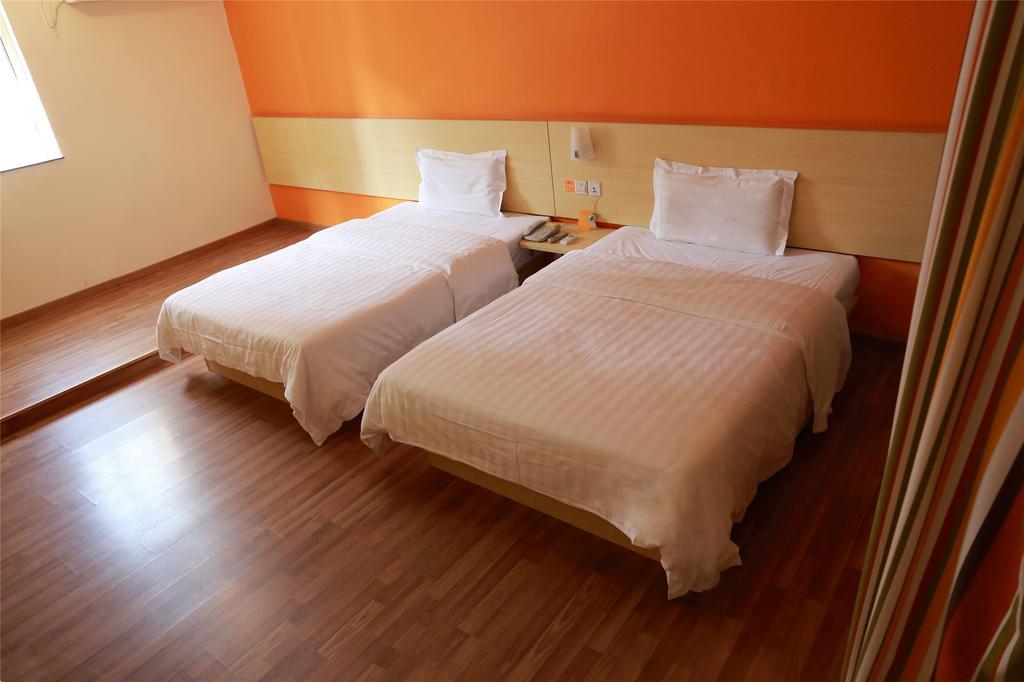7Days Premium Harbin Central Avenue Zimmer foto