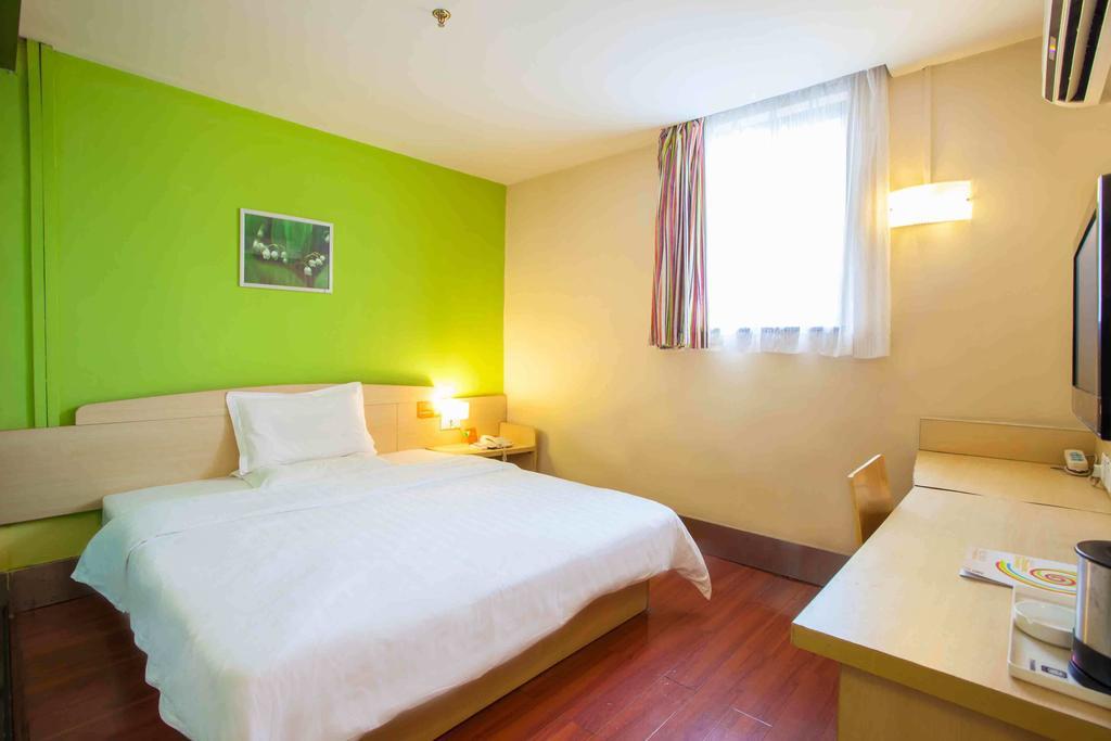 7Days Premium Harbin Central Avenue Zimmer foto